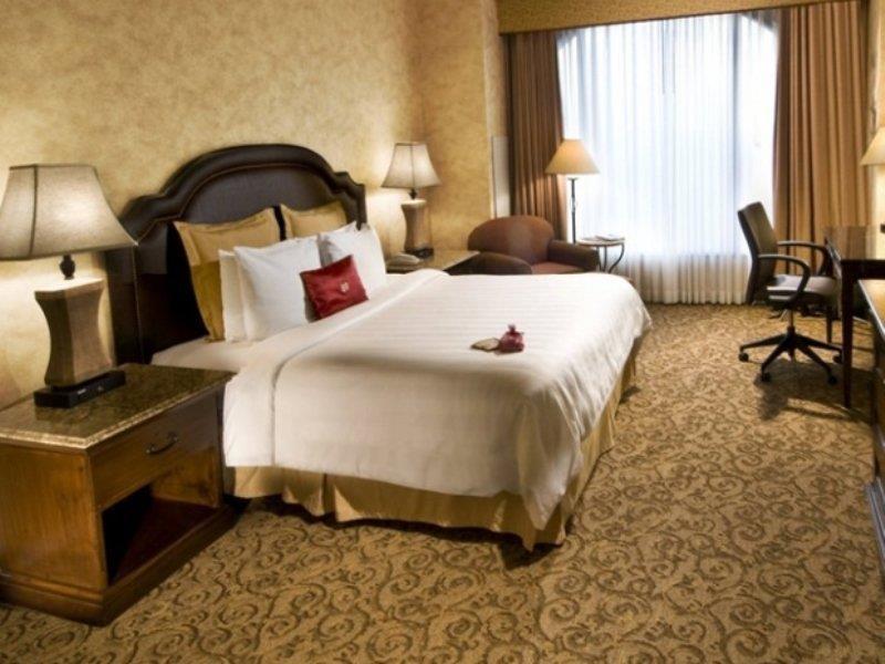 Delta Hotels By Marriott Anaheim Garden Grove Экстерьер фото